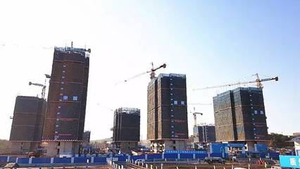 中建五局全新標(biāo)準(zhǔn)化施工現(xiàn)場(chǎng)驚艷亮相 安全、高效與美學(xué)融合的建筑新標(biāo)桿